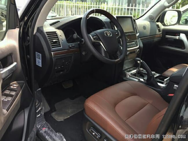 18款丰田酷路泽5700中东版 12气囊/20轮/天窗现车123万