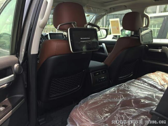 18款丰田酷路泽5700中东版 12气囊/20轮/天窗现车123万