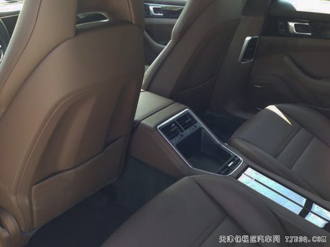 2017款保时捷帕纳梅拉4S加规版 20轮/雷达测距现车151万