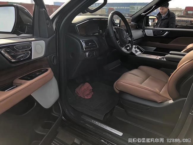 平行进口车18款林肯领航员 加规版现车极致热卖