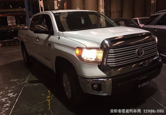 2017款丰田坦途LTD限量版皮卡 18轮/JBL/天窗现车49万购