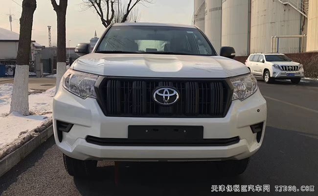 2018款丰田普拉多2700中东版 底挂/天窗/七座现车44.5万