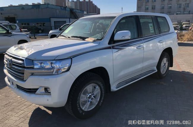2018款丰田酷路泽4000中东版 18轮/七座/天窗现车68.6万