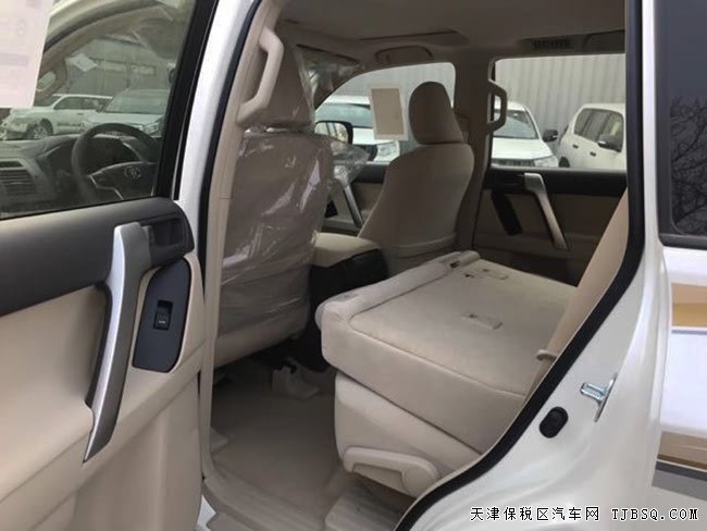 2018款丰田霸道4000中东版 天窗/7座/后挂/航踏现车61万