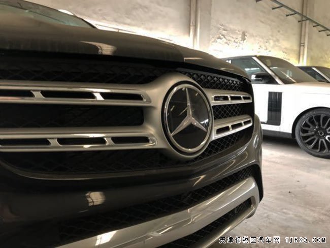 18款奔驰GLS450美规版 全景天窗/驾驶员辅助包现车103万