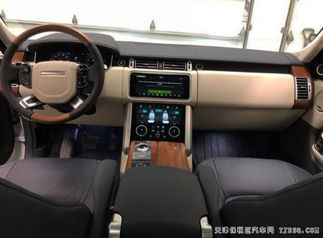 2018款路虎揽胜3.0T行政版 平行进口现车乐享折扣