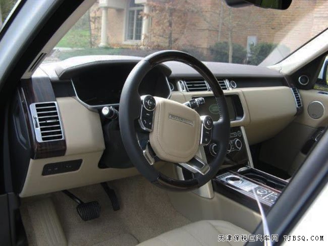 平行进口车17款路虎揽胜行政版 3.0T现车优惠呈现