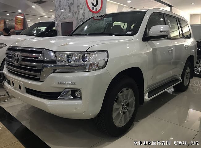 平行进口车丰田酷路泽4600中东版 18款优惠来袭