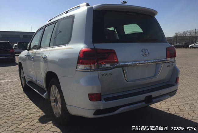 18款丰田酷路泽5700中东版 前后包围/7座手续现车120万