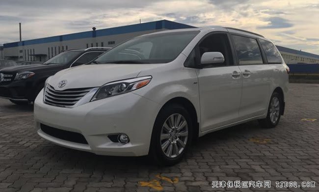 2017款丰田塞纳3.5L四驱顶配版 双天窗/18轮现车55.5万