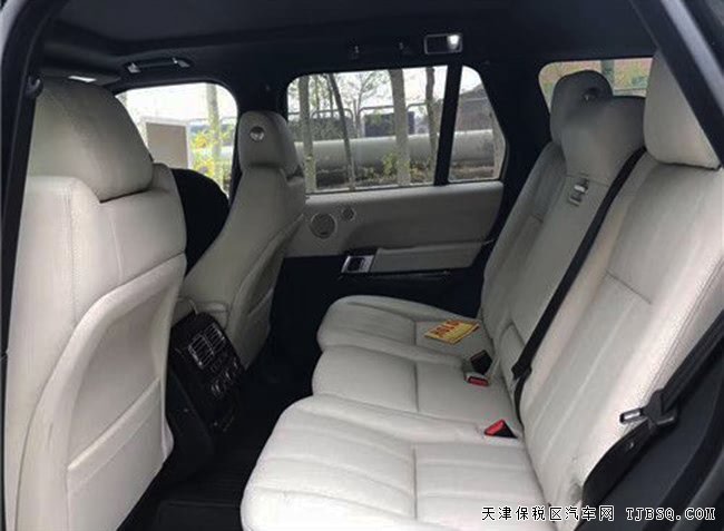 2017款路虎揽胜3.0T行政汽油版 20轮/全景天窗现车115万