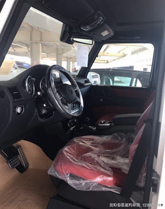 2018款奔驰G500中东版 19轮/天窗/Designo座椅现车178万