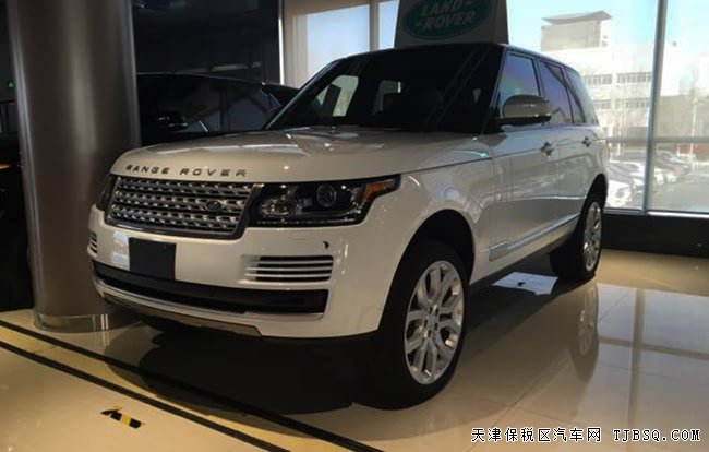 17款路虎揽胜3.0T柴油版 22轮/雷达测距/HSE包现车125万