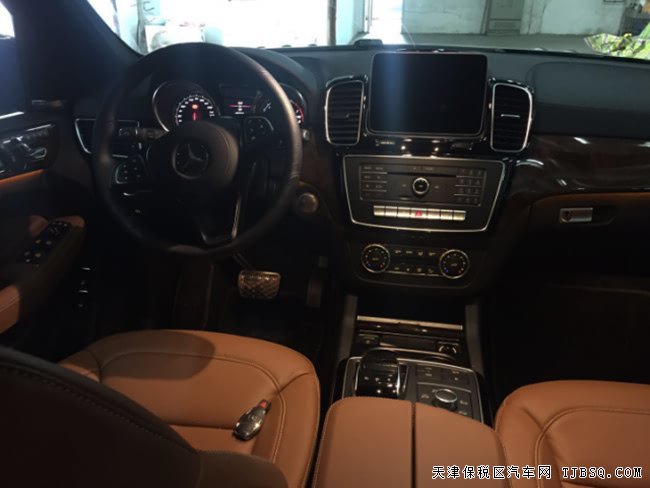 18款奔驰GLS450AMG加规版 运动包/灯包/豪华包现车123万