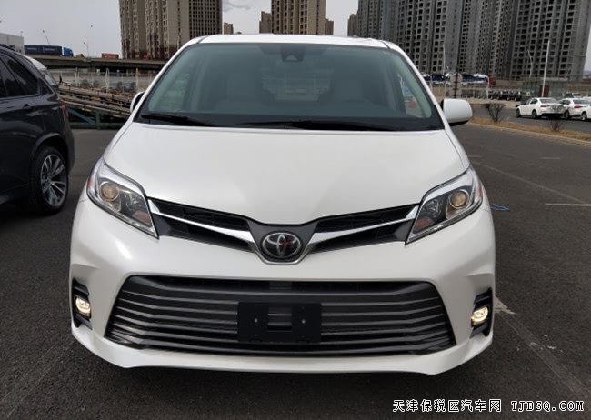 2018款丰田塞纳3.5L四驱XLE版 天窗/雷测/18轮现车59万