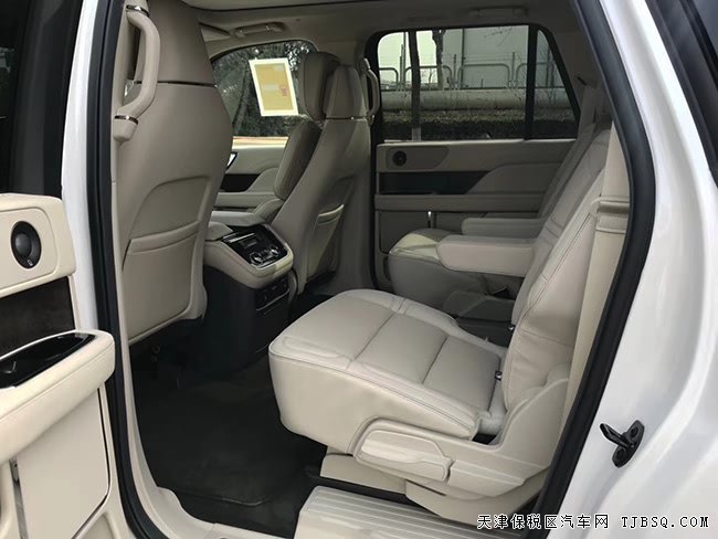 2018款林肯领航员3.5T美规版 10速/22轮/全景现车130万