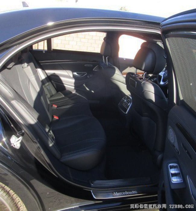 18款奔驰S450美规版轿车 P01包/18轮/全景天窗现车128万