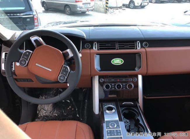 2017款路虎揽胜3.0T柴油创世版 22刀锋轮/4座现车140万