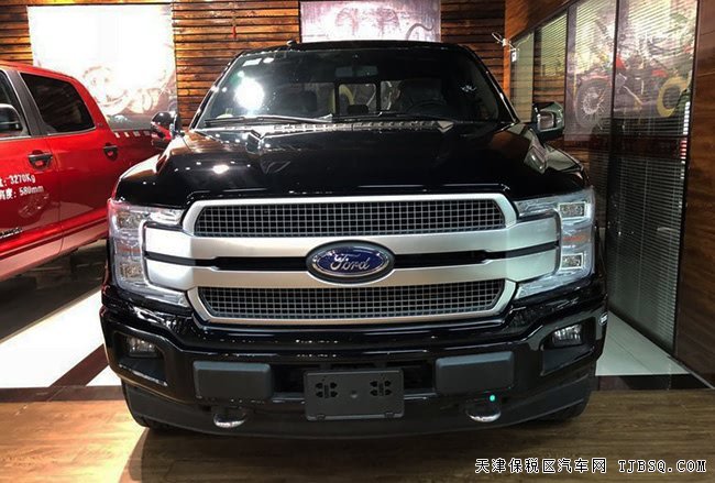2017款福特F150白金版皮卡 20轮/全景天窗现车46万优购