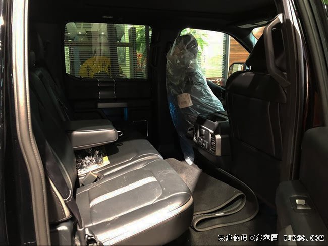 2017款福特F150白金版皮卡 20轮/全景天窗现车46万优购