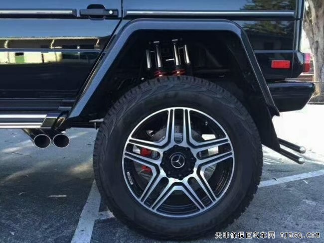 2018款奔驰G550 4x4版 22轮/天窗/双减震现车365万钜惠