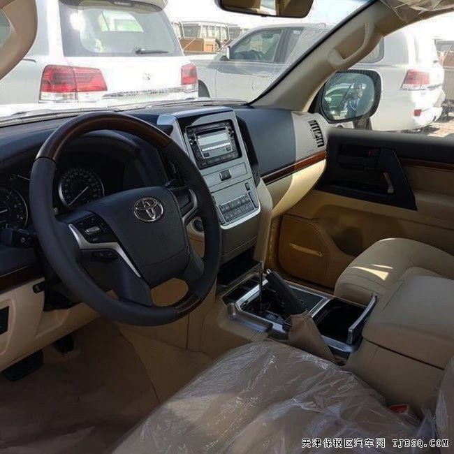 18款丰田兰德酷路泽4600中东版 现车热卖优惠走俏