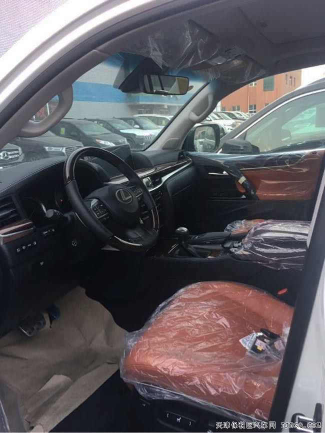 2018款雷克萨斯LX570限量版 黑色中网/大包围现车166万