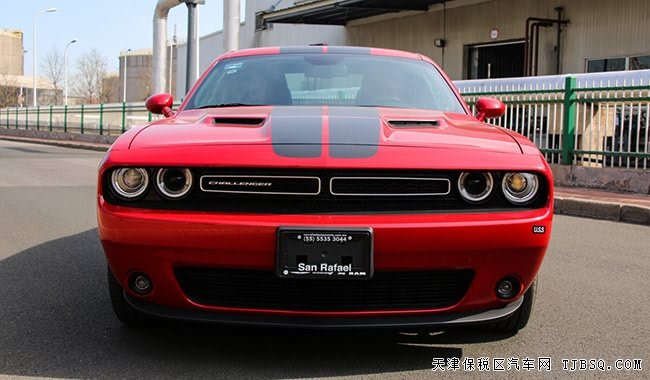 18款道奇挑战者3.6L加规版 天窗/性能包/赛道包现车51万