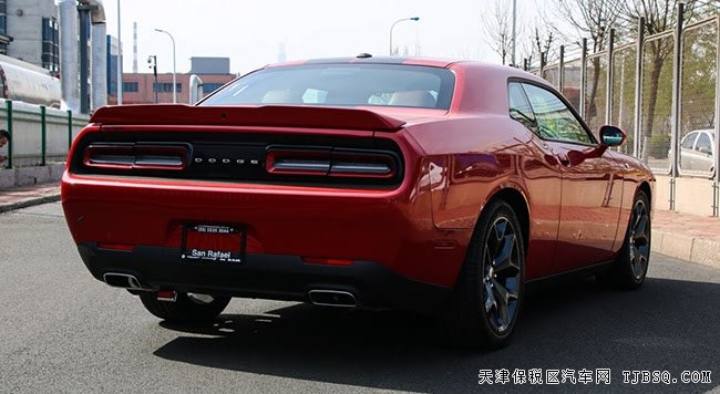 18款道奇挑战者3.6L加规版 天窗/性能包/赛道包现车51万
