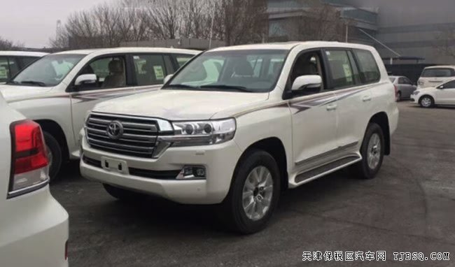 18款丰田酷路泽4000中东版 陆巡4.0L现车震撼呈现