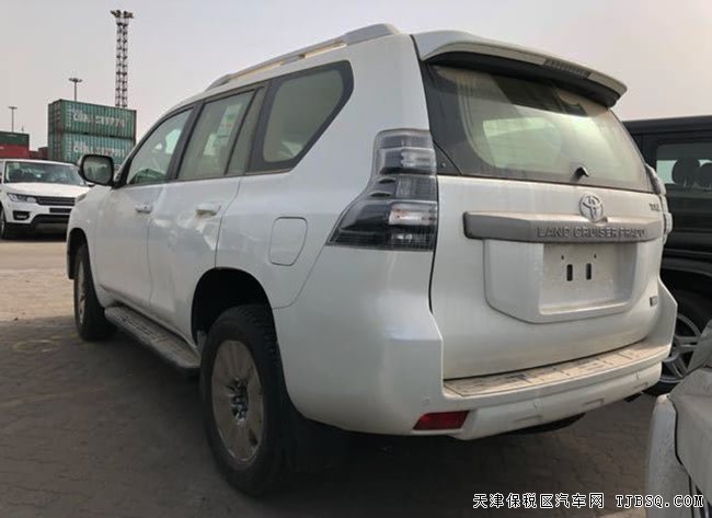 2017款丰田霸道2700中东限量版 天窗/18轮/底挂现车46万