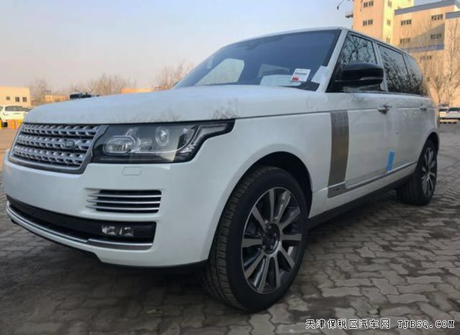 17款路虎揽胜3.0T柴油创世加长版 全景/创世包现车143万