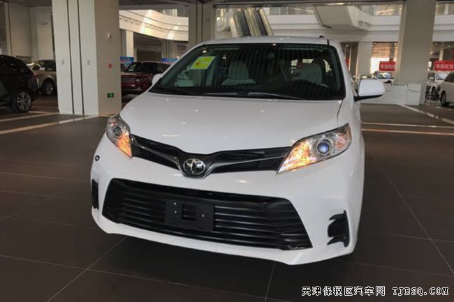 2018款丰田塞纳3.5L四驱标配版 平行进口优享折扣