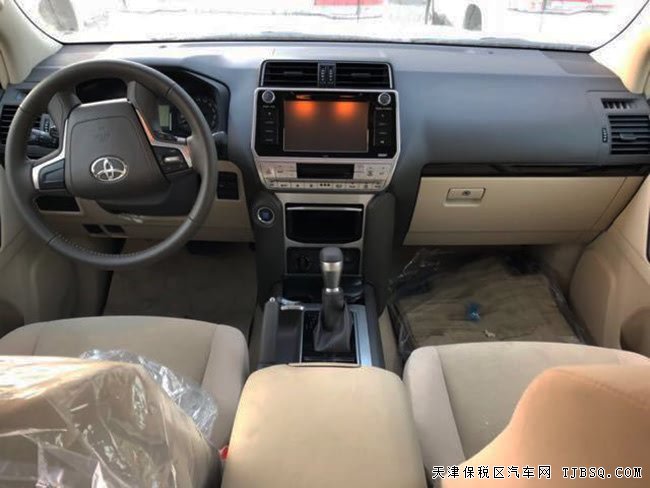 2018款丰田霸道4000中东版 4.0L七座现车优惠促销