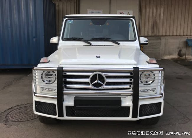2018款奔驰G500中东版 三差速锁越野现车震撼呈现