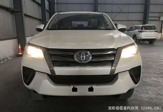 18款丰田穿越者2.7L中东版 平行进口7座现车优享折扣