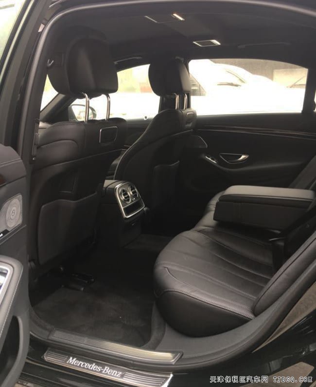 2018款奔驰S450美规版 豪华包/后排座椅包现车127万钜惠