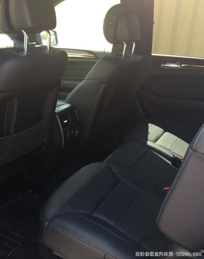 17款奔驰GLS450AMG加规版 雷测/越野包/豪华包现车118万