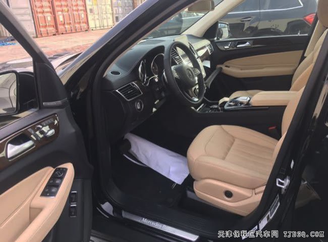 2018款奔驰GLS450美规版 全景/外观包/停辅包现车97.5万
