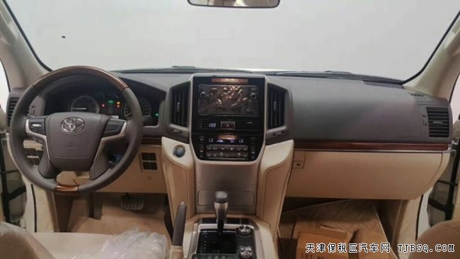 18款丰田酷路泽4000中东版 8气囊/外挂/天窗现车67.9万