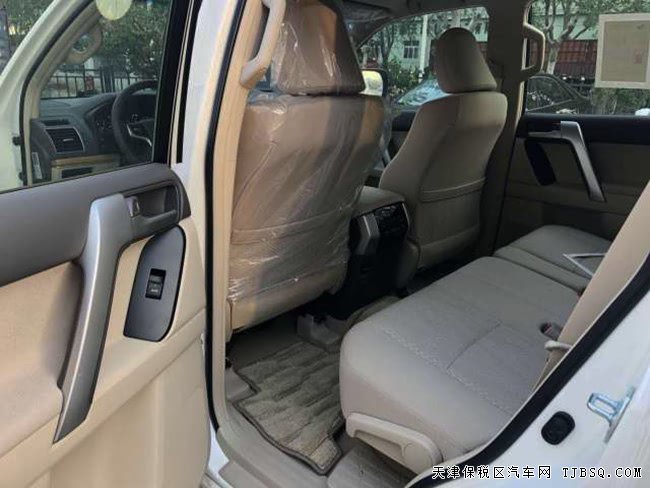 2018款丰田普拉多2700中东版 9气囊/天窗/18轮现车48万