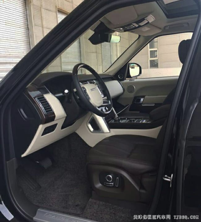 17款路虎揽胜3.0T柴油Vogue版 全景/20轮/2代现车123万