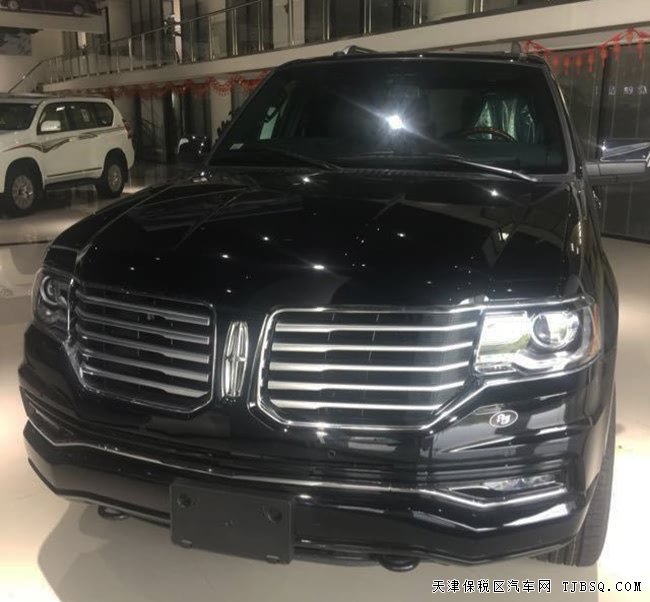 17款林肯领航员3.5T加规版 天窗/20轮现车75.5万优惠购