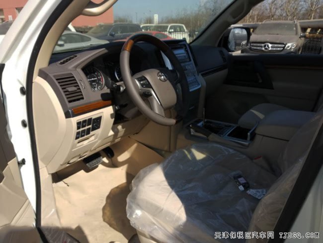 18款丰田酷路泽4600中东版 7座/8气囊/18轮/天窗现车88万