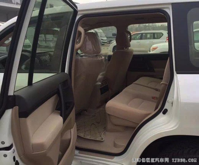 2015款丰田酷路泽4500中东版 17铝轮/8座/国5现车76.5万