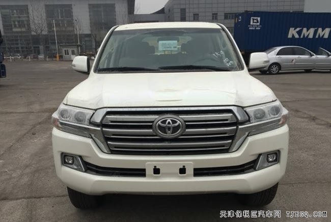 2018款丰田酷路泽4000中东版 6速/7座/18轮现车65.3万