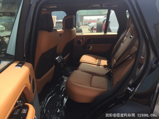 2018款路虎揽胜3.0T柴油创世版 21钻石轮/全景现车156万