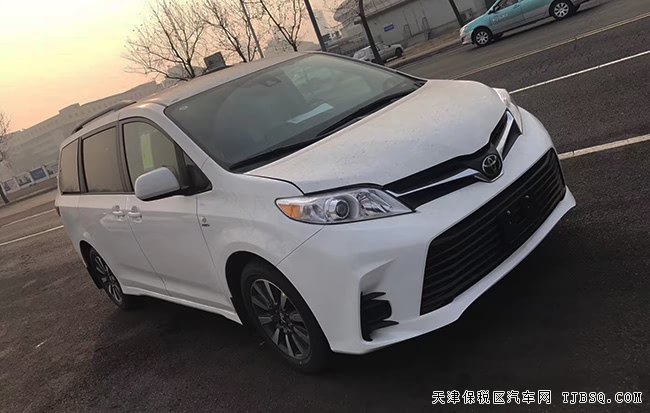 2018款丰田塞纳3.5L四驱版 四驱标配MPV现车优购