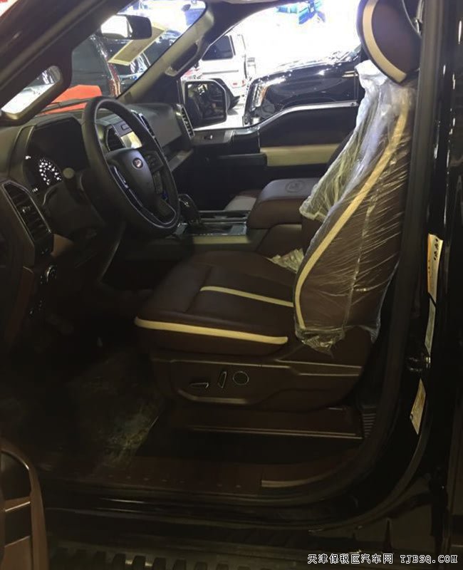 2018款福特勇猛者3.5T美规版 全景天窗/7座现车80万钜惠