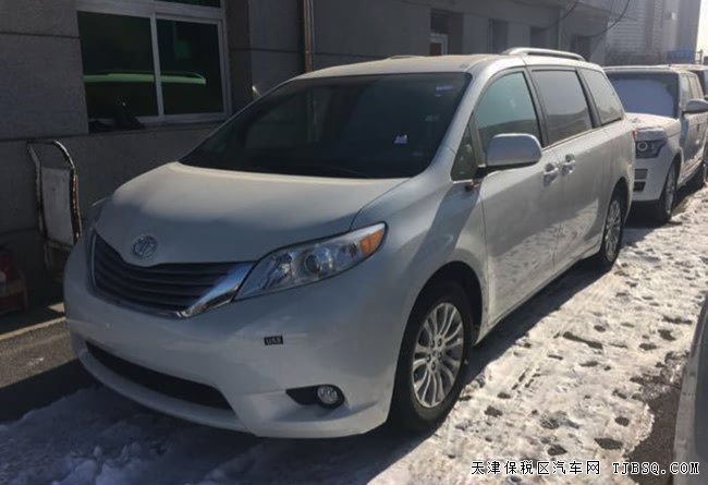2017款丰田塞纳3.5L两驱版XLE 八座/双电动门现车42.3万